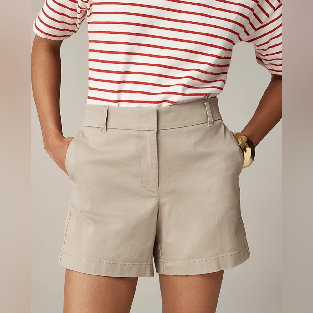 NWOT J.Crew 5” stretch chino shorts in khaki, size 10